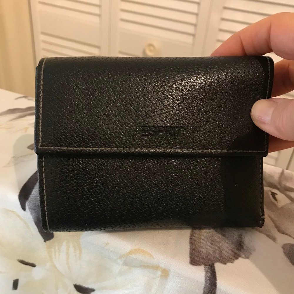 ESPRIT Dark Brown Compact Wallet – Excellent Condition